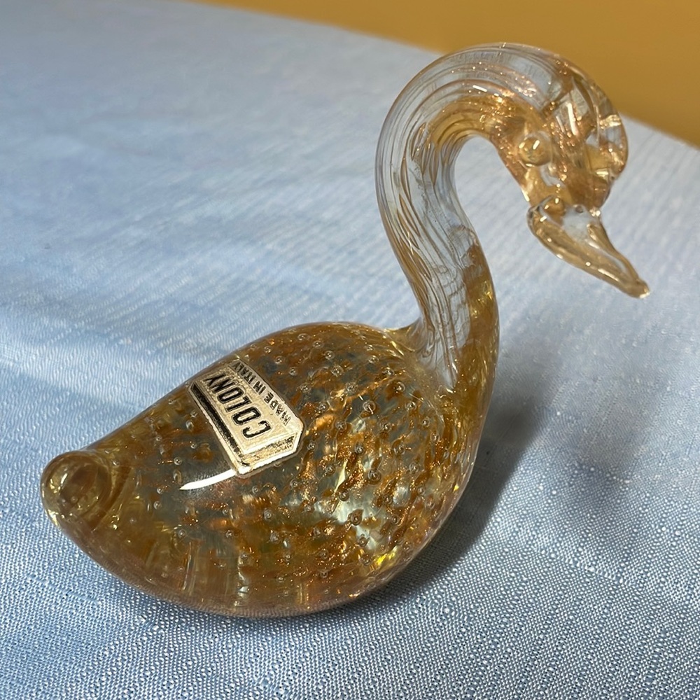 Colony Art Glass Yellow/gold Duck with Bullicante Bubbles 4 1/2" tall